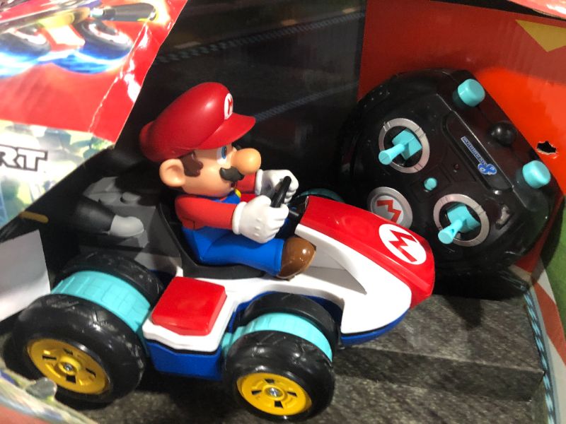 Photo 2 of Nintendo Mario Kart 8 Mini Anti-Gravity R/C Racer
