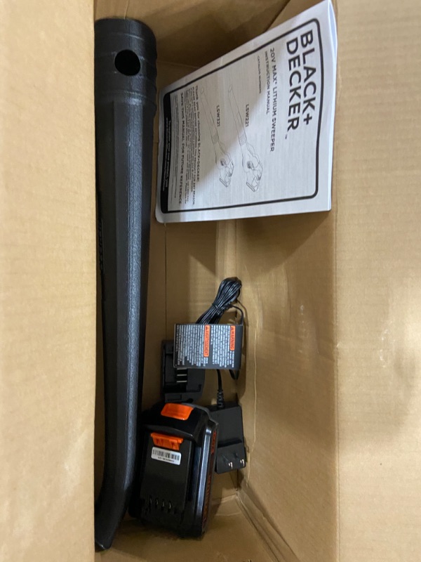 Photo 2 of BLACK+DECKER 20V MAX* Cordless Sweeper with Power Boost (LSW321)
