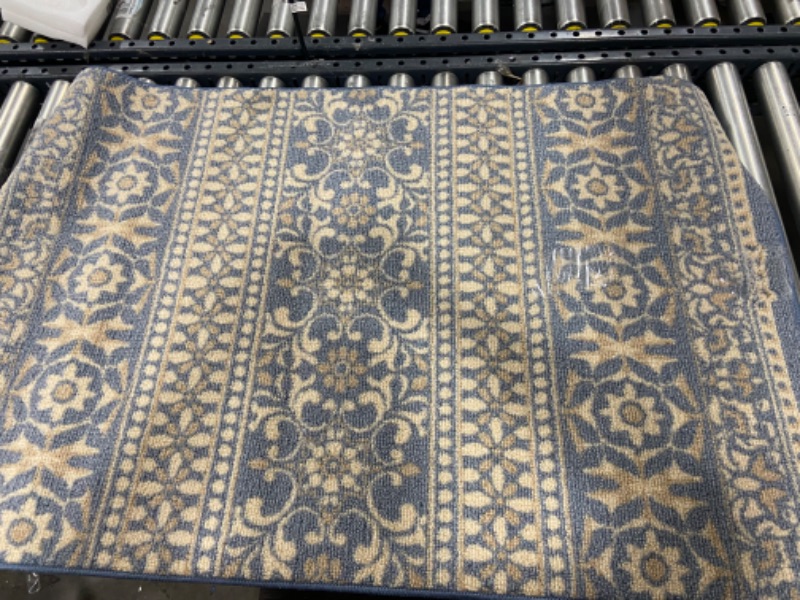 Photo 1 of 46*30in Decorative Rug