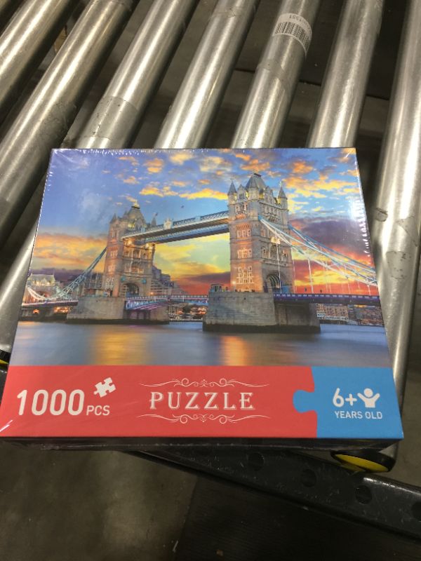 Photo 1 of 1000 pcs puzzle 