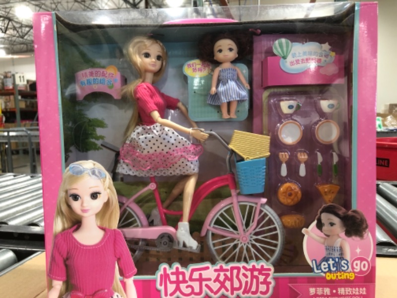 Photo 1 of LETS GO OUTING DOLLS 15 PCS DOLL SET 