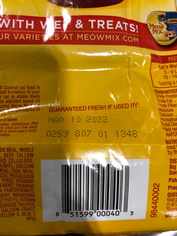 Photo 3 of 6.3 Lbs Meow Mix Hairball Control Dry Cat Food -
EXPIRES MARCH 10 2022