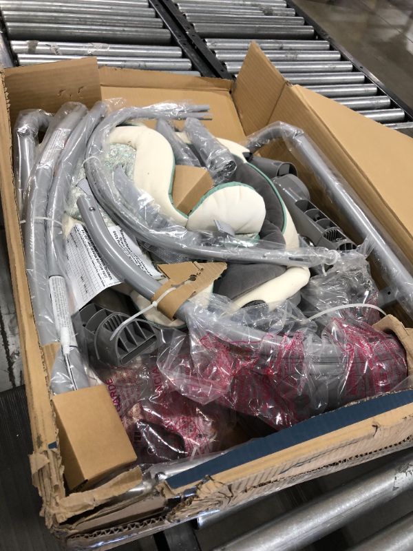 Photo 1 of Graco DuetSoothe Swing and Rocker

