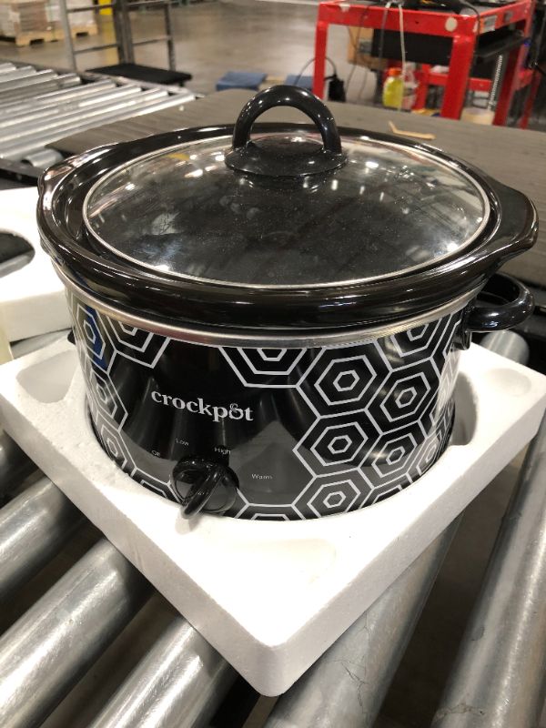 Photo 2 of Crockpot Round Slow Cooker, 4.5 quart, Black & White Pattern (SCR450-HX)
