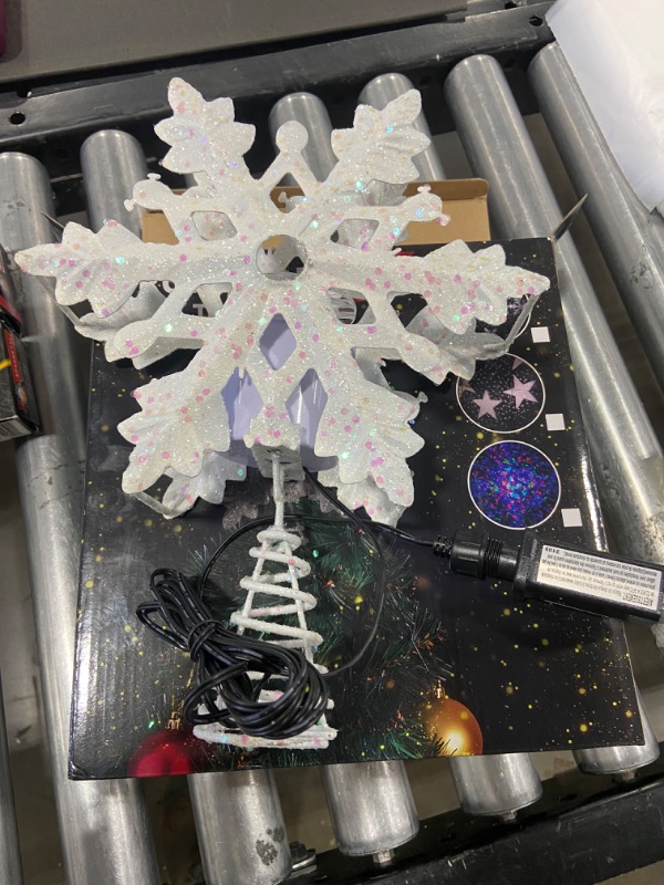 Photo 1 of LED Projection Christmas Tree Topper