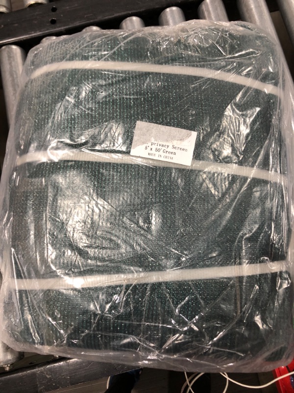 Photo 1 of 5ftx50ft Dark Green Privacy Screen Fence Mesh Shade Cover Fabric for Outdoor Garden Backyard Porch Patio