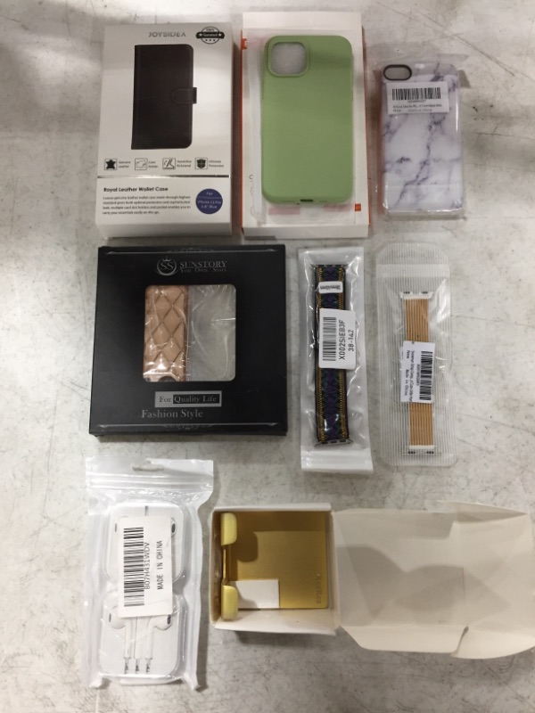 Photo 1 of VARIOUS SMARTPHONE & SMARTDEVICE ACCESSORIES. LOT OF 8 ITEMS. CASES, HOLDER, WATCH BANDS...