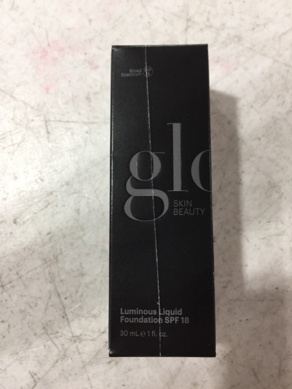 Photo 2 of Glo Skin Beauty Luminous Liquid Foundation SPF 18 | Moisturizes & Protects Skin | Talc-Free, Paraben-Free & Cruelty-Free | Sheer Coverage, Dewy Finish
