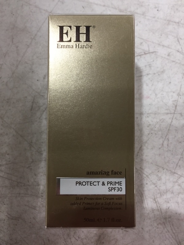 Photo 3 of Emma Hardie Protect & Prime SPF 30 | 3-in-1 | Moiturizer, Sunscreen, and Face Primer | Softens Appearance of Pores, Fine Lines, and Wrinkles | Face Primer with SPF | Makeup Primer for Face | Facial Moisturizer with SPF | 50mL
