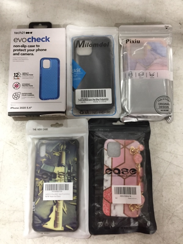 Photo 1 of VARIOUS SMARTPHONE CASES, LOT OF 5 ITEMS.