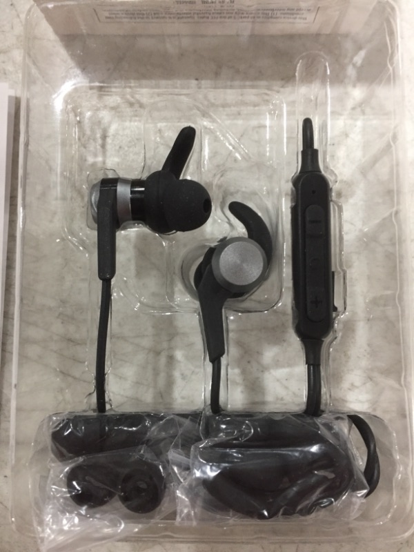 Photo 1 of TECH & GO WIRELESS SPLASHPROOF EARPHONES