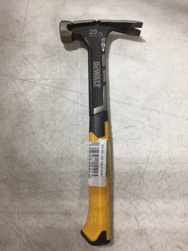 Photo 3 of DEWALT DWHT51054 20 Oz. Rip Claw Hammer
PRIOR USE.