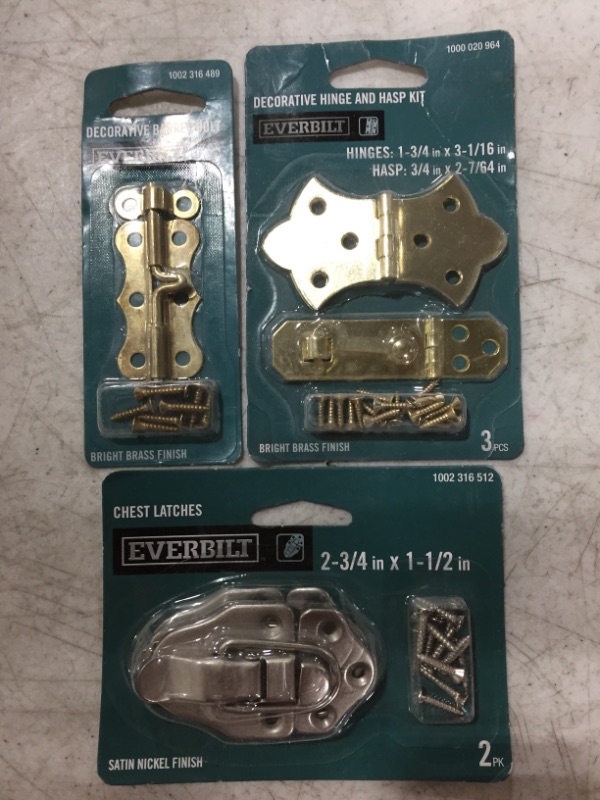 Photo 1 of EVERBILT DECORATIVE HINGES AND LATCH SET. LOT OF 3 ITEMS.