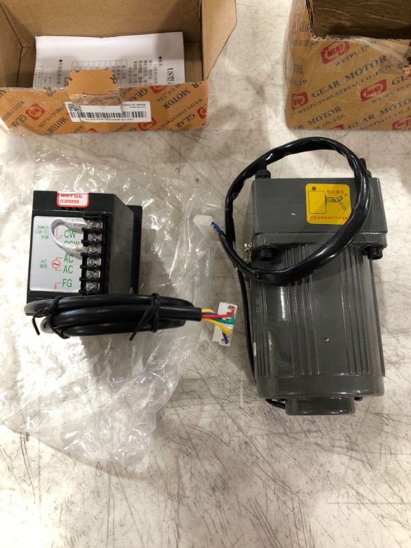 Photo 1 of Eapmic 110V 40W Ac Gear Motor Electric Single-phase Motor Gear Motor Electric Variable Speed Adjustable Controller Governor Geared Motor and Adjustable Speed Controller Combo
