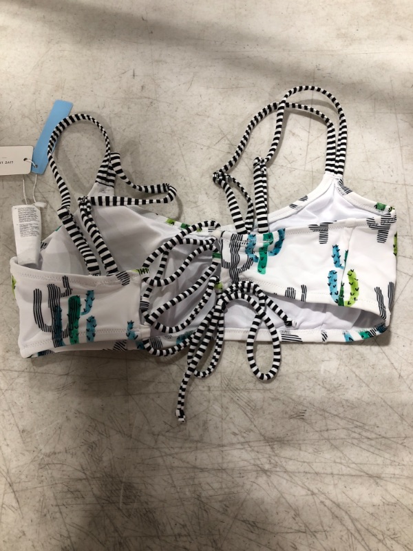 Photo 3 of Cactus Lover Strappy Bikini Top
SIZE XXL.