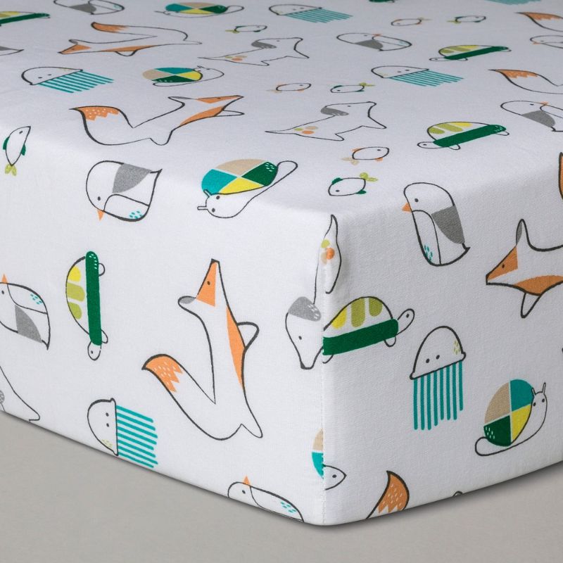 Photo 1 of 2 OF THE Crib Fitted Sheet Sweet Critters - Cloud Island™
