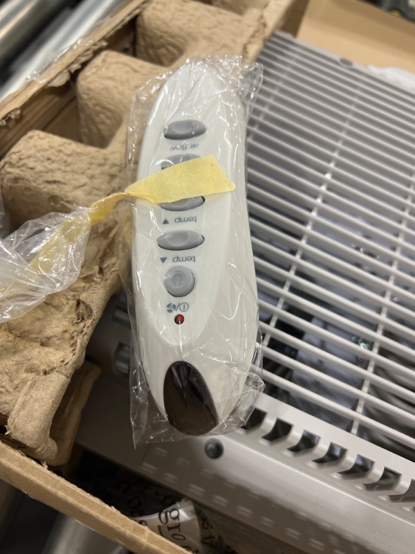 Photo 1 of Bionaire Window Fan with Twin 8.5-Inch Reversible Airflow Blades and Remote Control, White
