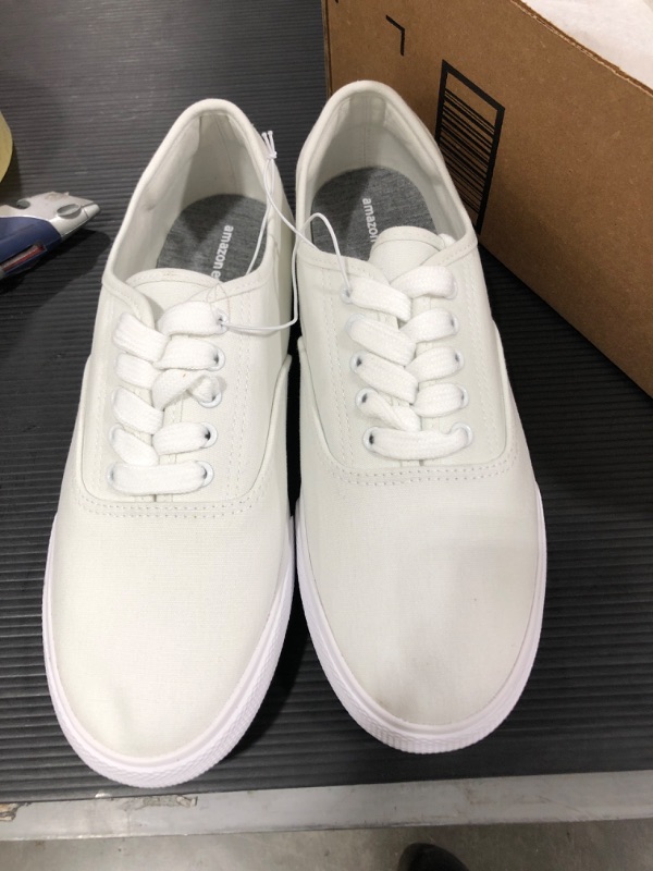 Photo 2 of Amazon Essentials Women's Shelly Sneaker White, Size 10