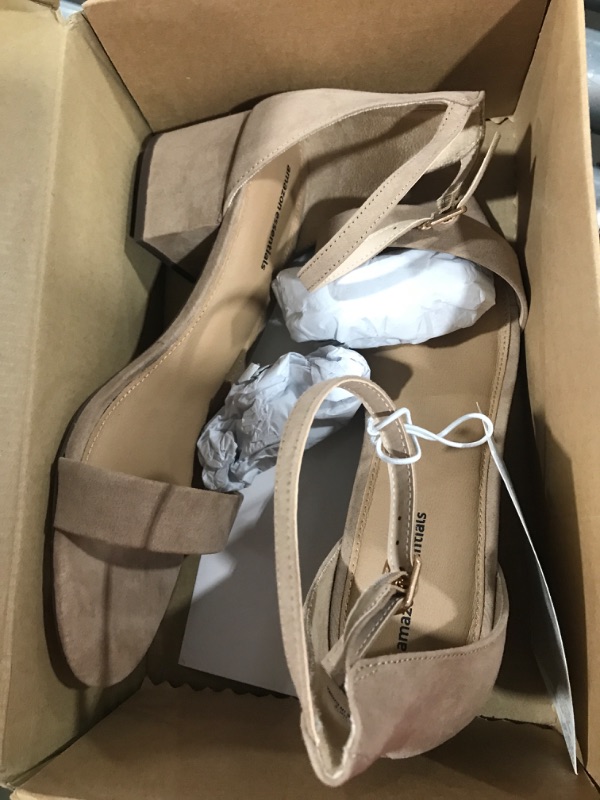 Photo 1 of size 11W amazon essentials heels