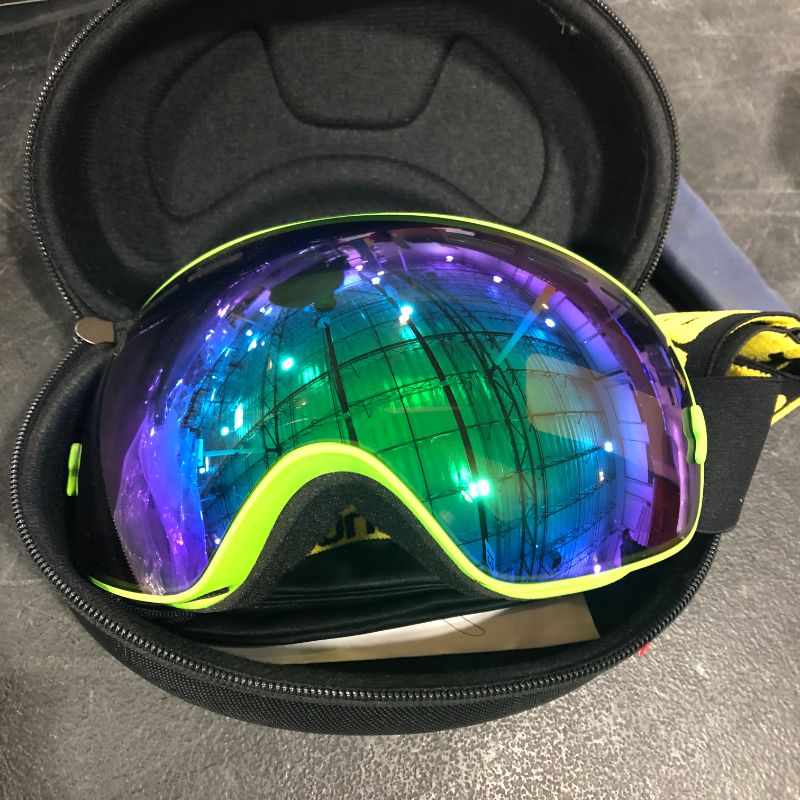 Photo 2 of Hongdak Ski Goggles 