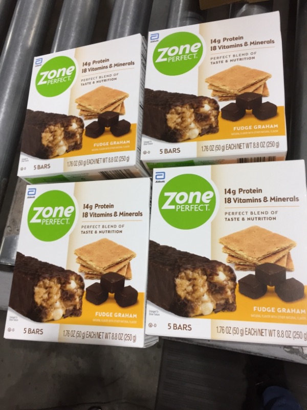 Photo 3 of Zone Perfect Fudge Graham, 5 bars- 8.8 oz, 4 pack **BEST BY: 03/01/2022**
