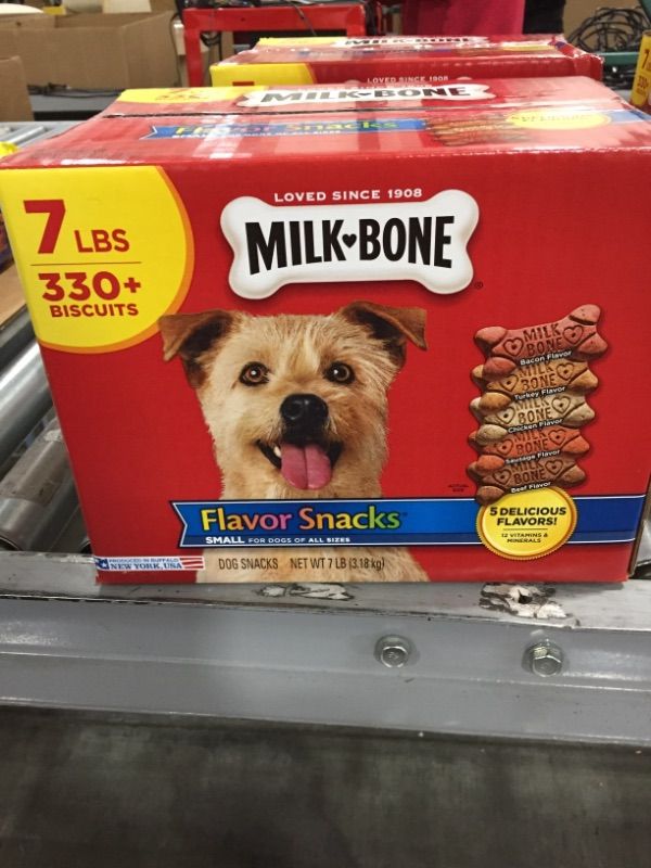 Photo 2 of  Milk-Bone Flavor Snacks Dog Treats Small/Medium Sized Dogs 7 Pound
**BEST BY:05/08/2022**