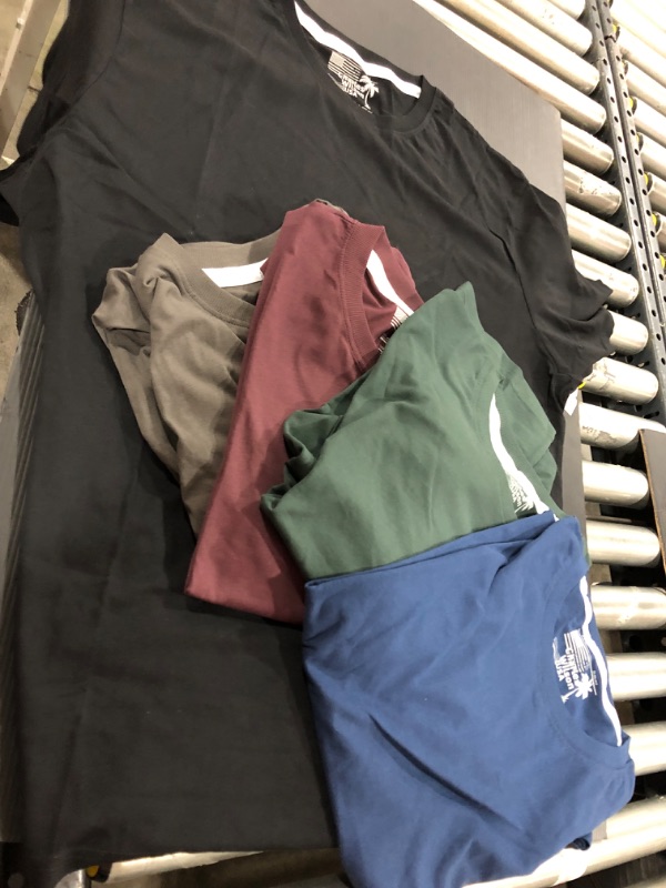 Photo 1 of Charles Wilson Men's 5 Pack Midweight Crew Neck T-Shirt
XX-LARGE