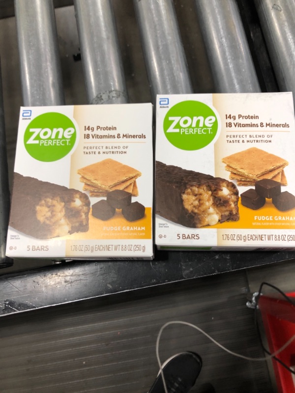 Photo 2 of Zone Perfect Nutrition Bars Fudge Graham - 5 CT (2 PACK)