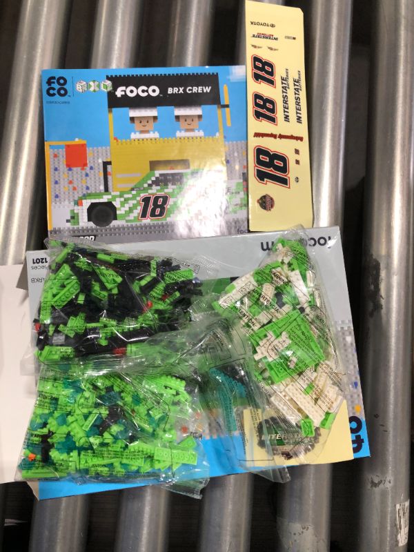 Photo 2 of FOCO BRXLZ NASCAR #18 Kyle Busch Race Car 3-D Construction Toy

