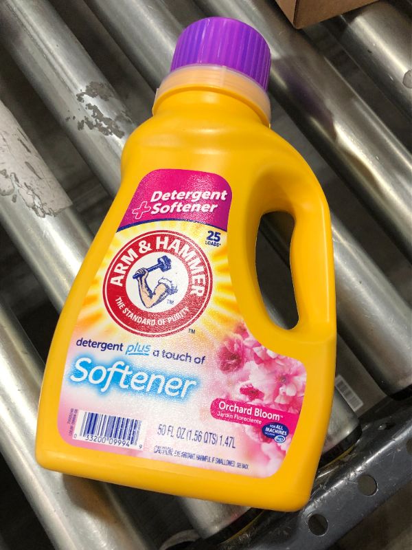 Photo 2 of Arm & Hammer - Liquid Laundry Detergent - Orchard Bloom 50.00 fl oz
