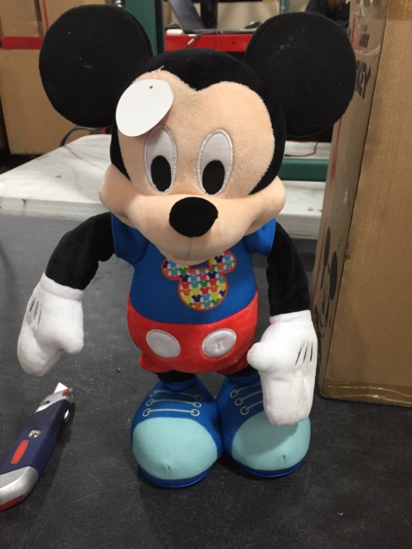 Photo 2 of Disney Junior Hot Dog Dance Break Mickey Mouse, Interactive Plush Toy, Lights Up and Sings "Hot Dog Song" and Plays “Color Detective” Game, by Just Play
