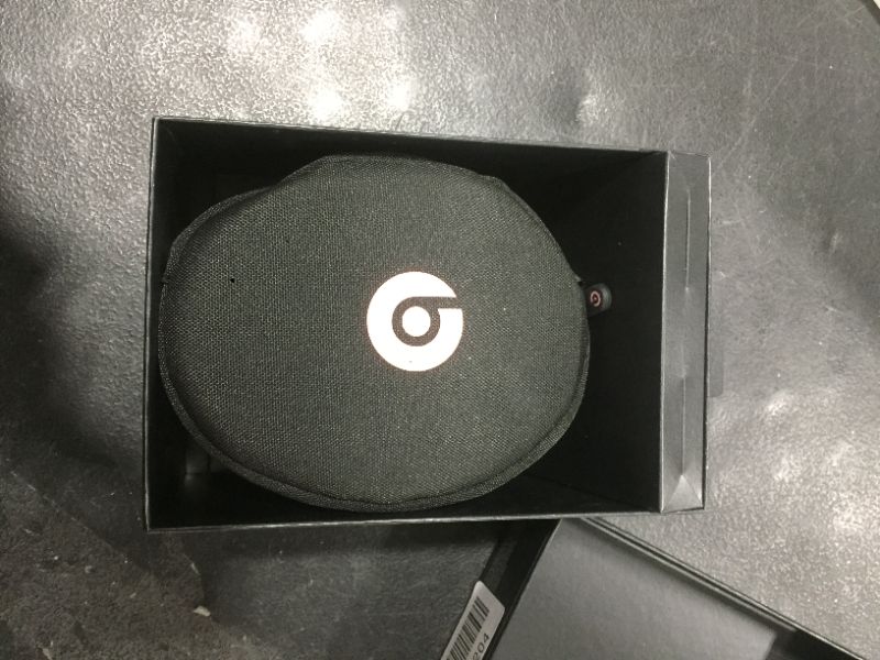 Photo 4 of Beats Solo3 Wireless On-Ear Headphones - Apple W1 Headphone Chip, Class 1 Bluetooth, 40 Hours of Listening Time, Built-in Microphone - Rose Gold (Latest Model)
