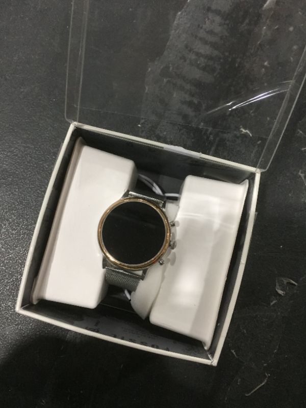 Photo 2 of Fossil Gen 5 Julianna HR Smartwatch - Stainless Steel Mesh
