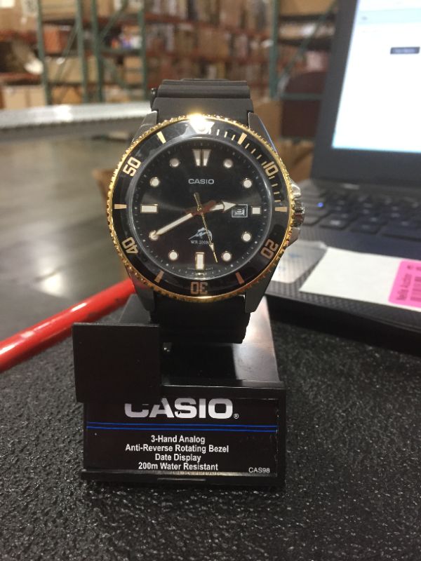 Photo 2 of Casio Men's MDV106-1AV 200 M WR Black Dive Watch (MDV106-1A)
