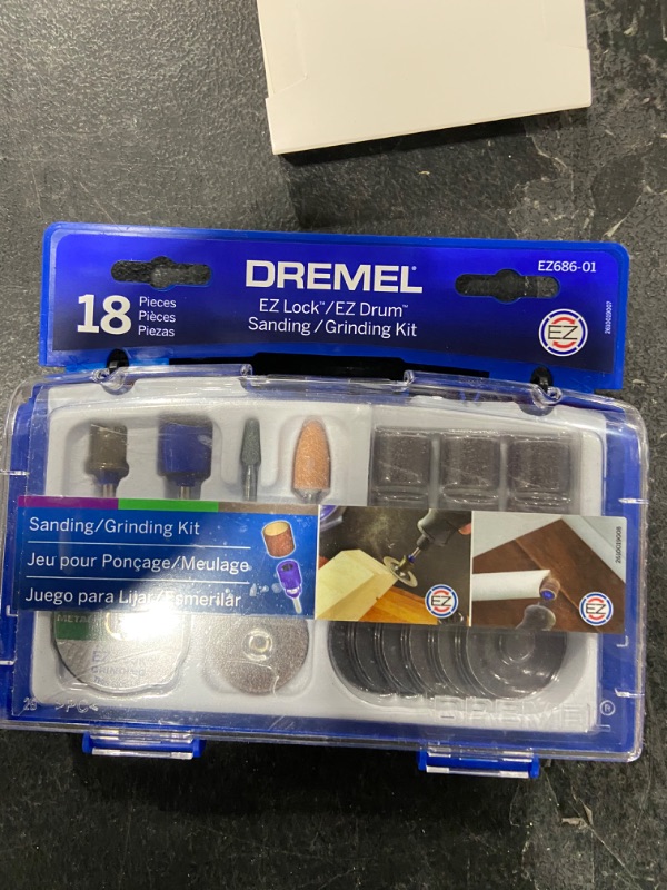 Photo 1 of 18pc Dremel EZ Lock/Drum Sanding and Drumming Kit