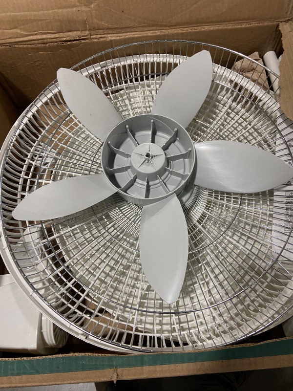 Photo 2 of 18 inch Commercial Grade Oscillating Pedestal Fan with Adjustable Height 3-Speed
