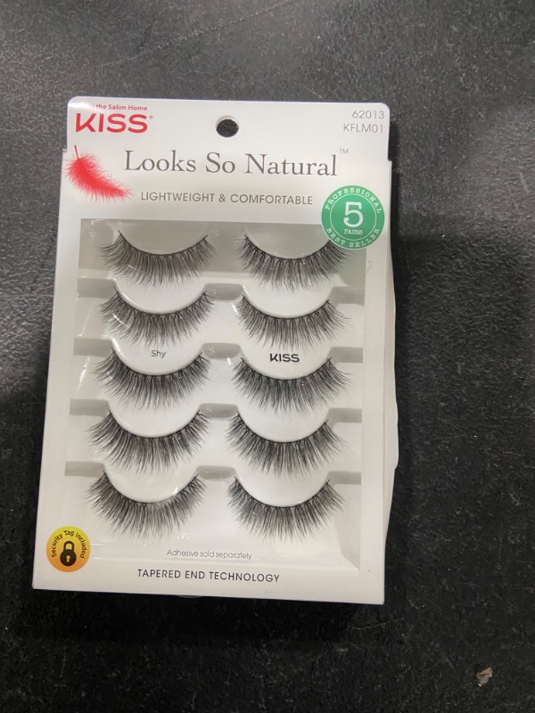 Photo 1 of 'KISS' Natural Eyelashes 5PAIRS