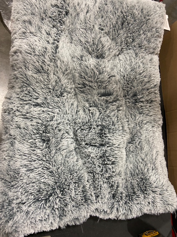 Photo 1 of 28*36in Grey Faux Fur Dog Bed