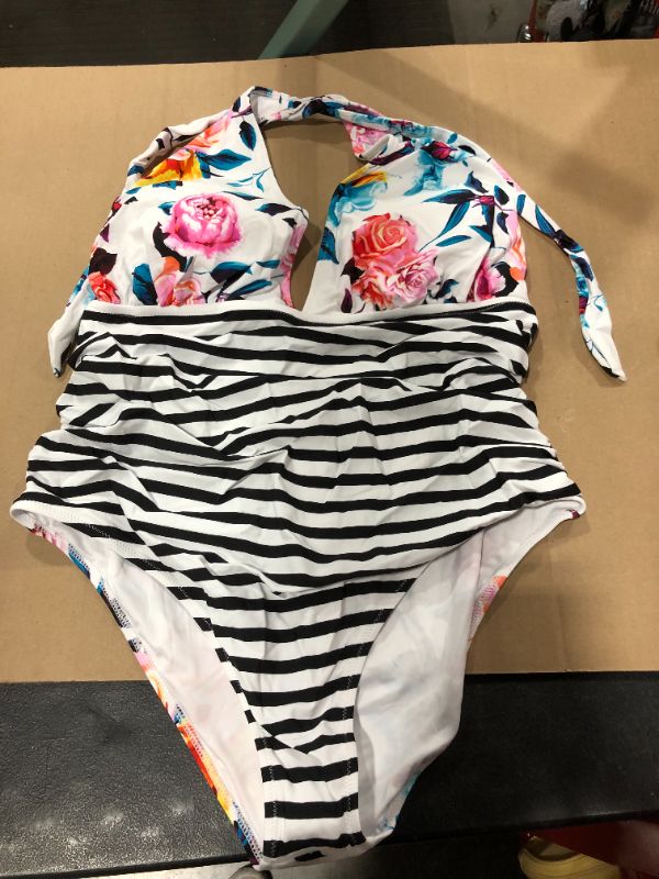 Photo 2 of (3x) Bold Floral And Stripe Plus Size Halter One Piece Swimsuit
