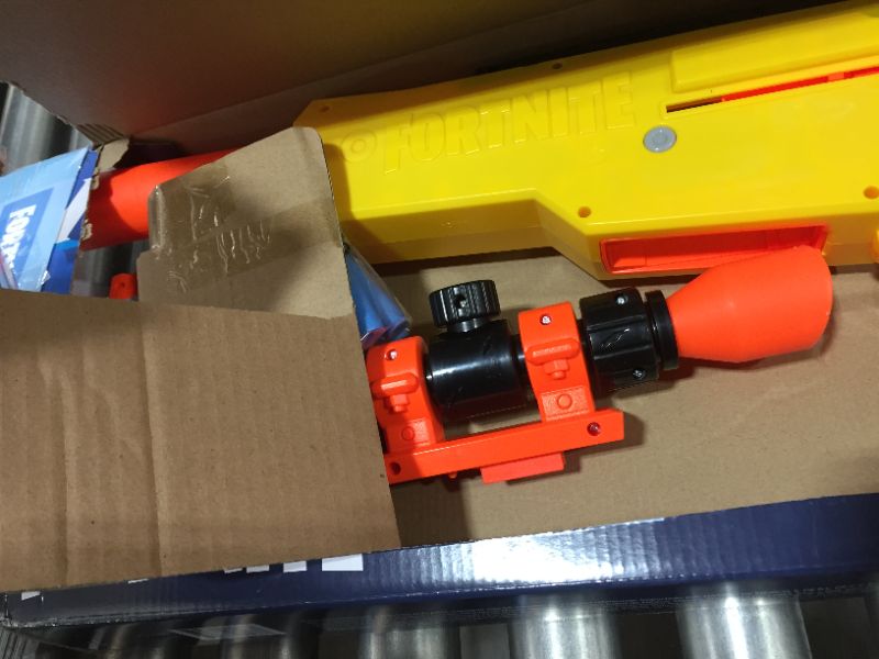 Photo 2 of NERF Fortnite BASR-L Blaster