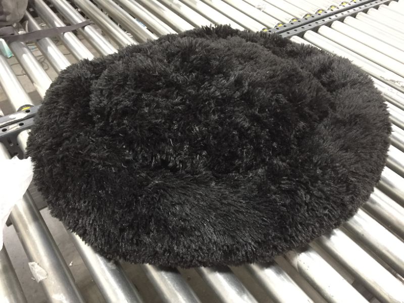 Photo 1 of 30 INCH WIDTH BLACK FUZZY DONUT PET BED