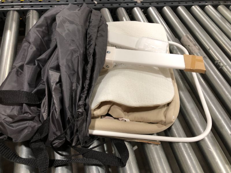 Photo 1 of Baby Delight Alpine Deluxe Portable Bouncer - Organic Oat