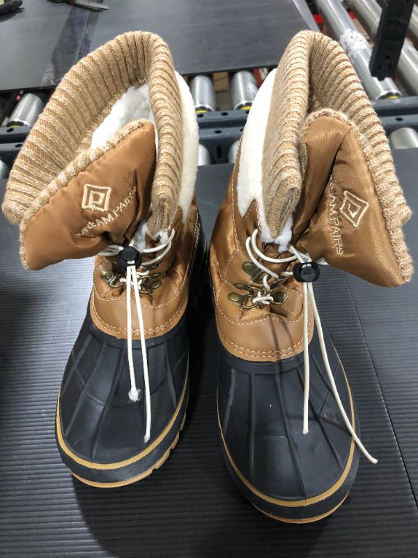 Photo 2 of DREAM PAIRS Winter Snow Boots Waterproof [Size 5]