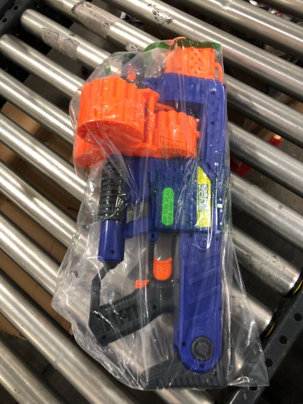 Photo 2 of Dart Zone Savage Spin Triple-Drum Motorized Blaster Commando Series, Blue and Orange
