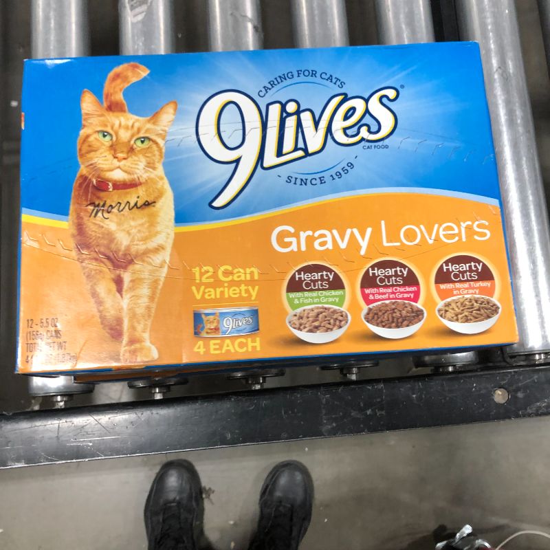 Photo 2 of 9Lives Variety Pack Favorites Wet Cat Food, 5.5 Ounce Cans
[EXPIRED 03/05/2022]