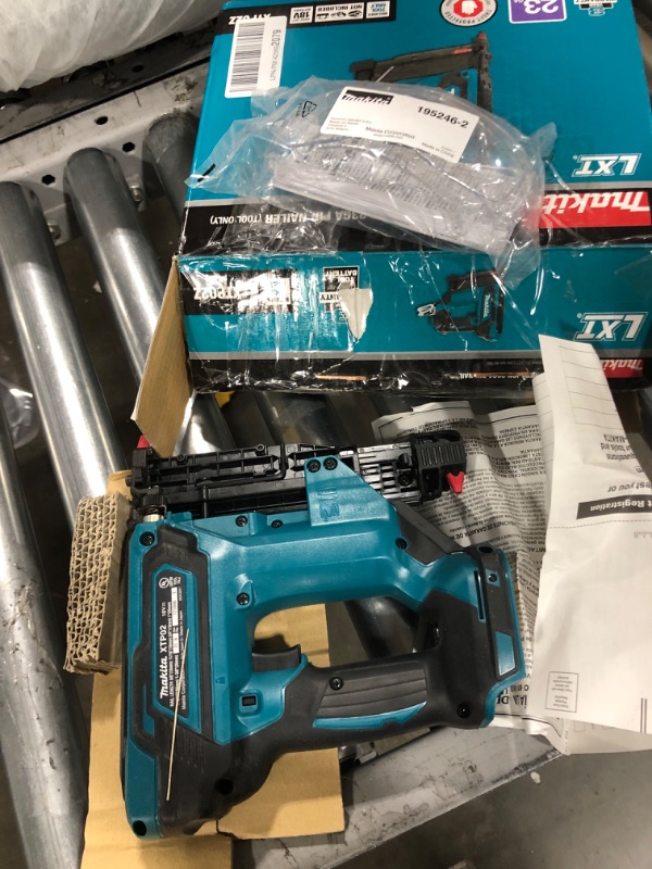 Photo 2 of Makita XTP02Z 18V LXT Lithium-Ion Cordless 1-3/8" Pin Nailer, 23 Gauge, Tool Only
