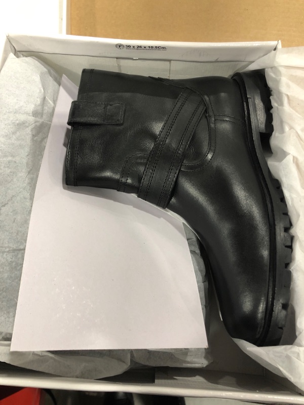 Photo 2 of Amazon Brand - find. Pull on Leather Buckle Biker, Women’s Ankle boots SIZE 8 
