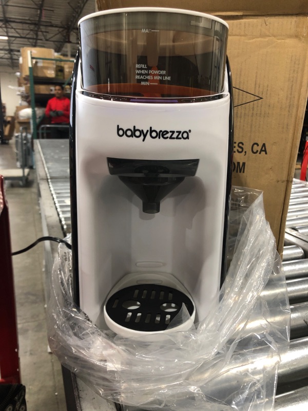 Photo 2 of New and Improved Baby Brezza Formula Pro Advanced Formula Dispenser Machine - Automatically Mix a Warm Formula Bottle Instantly - Easily Make Bottle with Automatic Powder Blending
