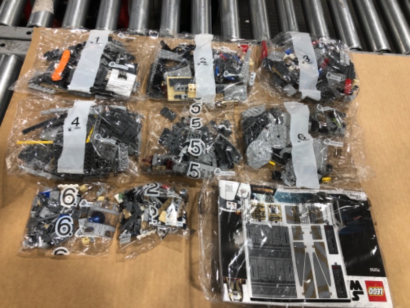 Photo 2 of LEGO Star Wars: The Mandalorian The Razor Crest 75292 Exclusive Building Kit, New 2020 (1,023 Pieces)
