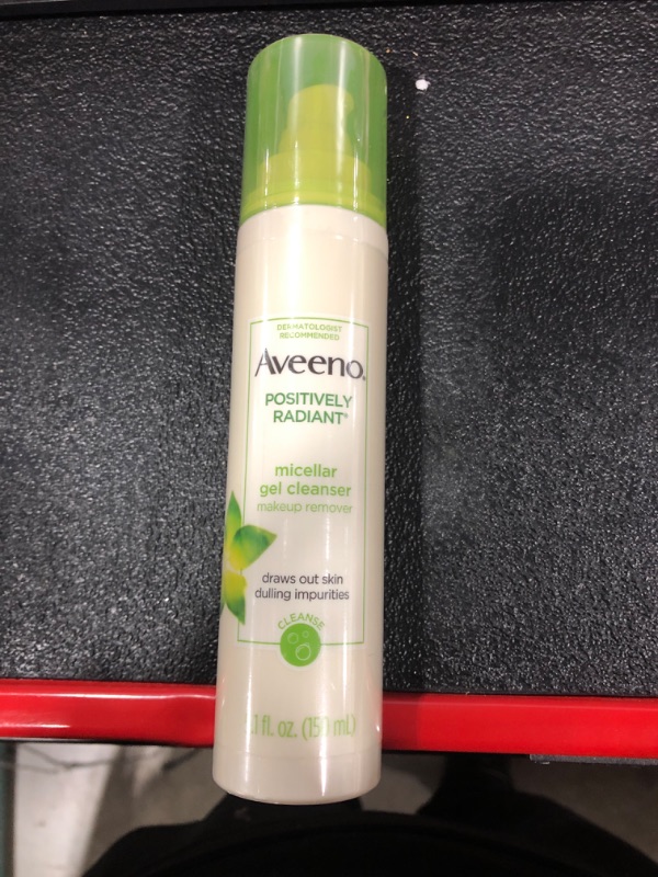 Photo 2 of Aveeno Positively Radiant Hydrating Micellar Gel Facial Cleanser with Moisture Rich Soy & Kiwi Complex, Hypoallergenic, Non-Comedogenic, Paraben- & Phthalate-Free, 5.1 fl. oz
